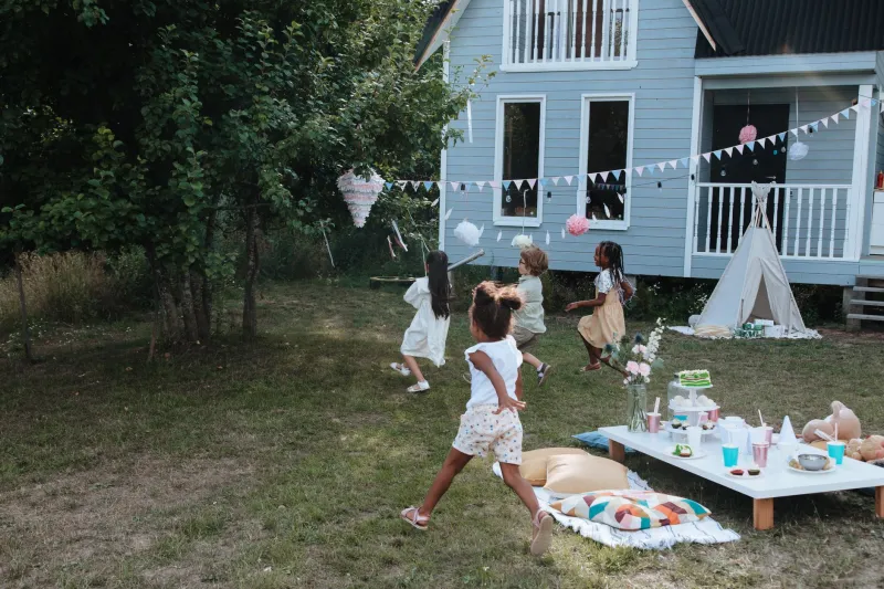 Cake, Balloons, and Six Kids From the Block: The Birthday Party Before It Became a Production